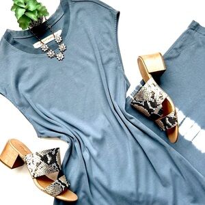 Raquel Allegra Column Dress Muscle Cap Sleeve Maxi Blue Tie Dye Size 1 / Medium